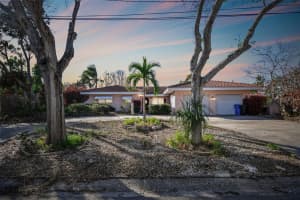 3180 SUNSET DRIVE, SAINT PETERSBURG, FL 33710 Sold 03/31/25