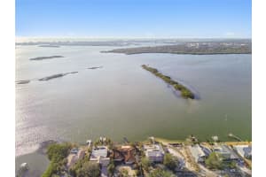 3180 SUNSET DRIVE, SAINT PETERSBURG, FL 33710 Sold 03/31/25
