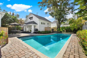 2220 12TH STREET, SAINT PETERSBURG, FL 33704 Sold 03/12/25