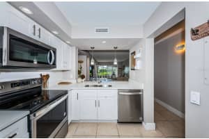 6382 PALMA DEL MAR BOULEVARD, ST PETERSBURG, FL 33715 - MLS#MFRTB8332944