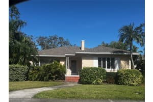 605 15TH AVENUE, SAINT PETERSBURG, FL 33704 Sold 01/07/25