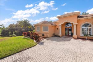 5508 PEBBLE BEACH DRIVE, LAKELAND, FL 33812 Sold 02/04/25