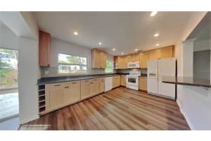 121 FLORAL DRIVE, TAMPA, FL 33613 Sold 02/10/25