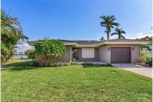 16323 REDINGTON DRIVE, REDINGTON BEACH, FL 33708 - MLS#MFRTB8333152