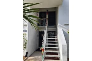 118 CYPRESS COURT, OLDSMAR, FL 34677 Sold 03/04/25