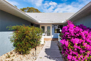 2103 W VIEW CT, SUN CITY CENTER, FL 33573 Sold 02/22/25
