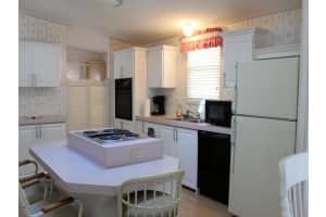 44 PINDO PALM STREET, LARGO, FL 33770 Sold 02/04/25