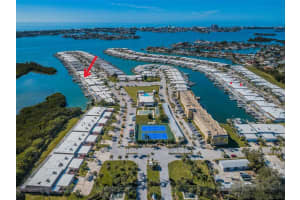 390 BOCA CIEGA POINT BOULEVARD, SAINT PETERSBURG, FL 33708 Sold 03/31/25
