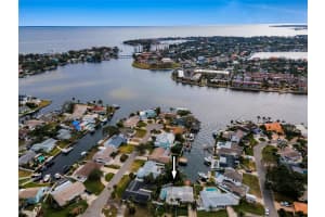 1386 40TH AVENUE, SAINT PETERSBURG, FL 33703 Sold 06/05/25
