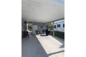 10138 LAKE DRIVE, LARGO, FL 33773 - MLS#MFRTB8333488