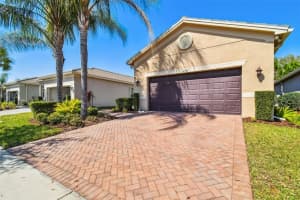 4944 SANDY GLEN WAY, WIMAUMA, FL 33598 Sold 05/06/25