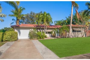 587 HILLCREST DRIVE, LARGO, FL 33771 Sold 06/03/25