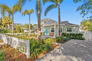 445 31ST AVENUE, SAINT PETERSBURG, FL 33704 Sold 01/27/25