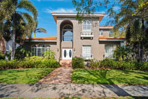 1388 BRIGHTWATERS BOULEVARD, SAINT PETERSBURG, FL 33704 Sold 06/27/25
