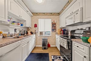 7606 ABBEY LANE, TAMPA, FL 33617 Sold 02/07/25