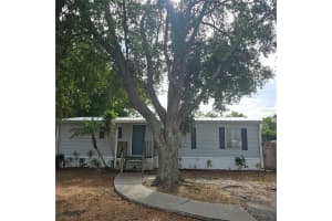 606 OCEAN MIST COURT, RUSKIN, FL 33570 Sold 02/25/25