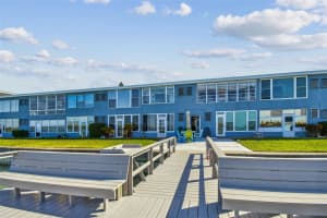 250 126TH AVENUE, TREASURE ISLAND, FL 33706 - MLS#MFRTB8334026
