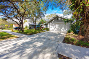 3003 LONGBROOKE WAY, CLEARWATER, FL 33760 Sold 02/18/25