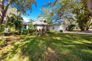 3003 LONGBROOKE WAY, CLEARWATER, FL 33760 Sold 02/18/25