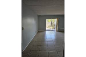 2850 SOMERSET PARK DRIVE, TAMPA, FL 33613 Sold 05/25/25