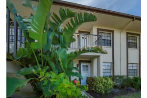 2400 WINDING CREEK BOULEVARD, CLEARWATER, FL 33761 Sold 02/18/25