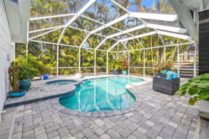 1918 VIRGINIA DRIVE, BRADENTON, FL 34205 Sold 04/10/25