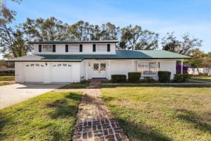 13208 LAKE MAGDALENE BOULEVARD, TAMPA, FL 33618 Sold 02/21/25