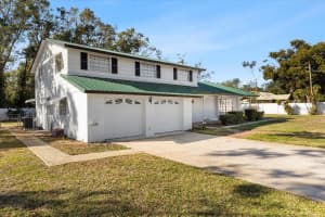 13208 LAKE MAGDALENE BOULEVARD, TAMPA, FL 33618 Sold 02/21/25