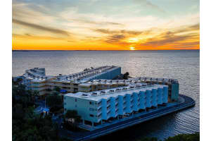 2506 ROCKY POINT DRIVE, TAMPA, FL 33607 Sold 03/19/25