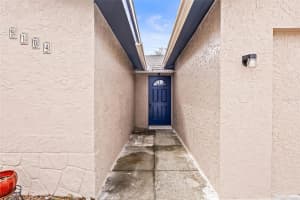9104 SANDCROFT COURT, TAMPA, FL 33615 Sold 05/06/25