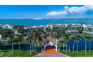 5155 ISLA KEY BOULEVARD, SAINT PETERSBURG, FL 33715 Sold 03/17/25