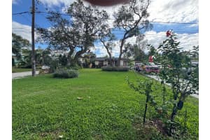 1128 Alhambra Way S, St. Petersburg, FL 33705, Sold 01/02/25
