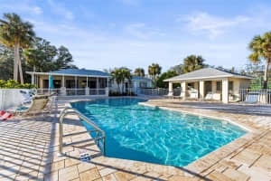 201 SILVER LAKE DRIVE, VENICE, FL 34292 - MLS#MFRTB8334376