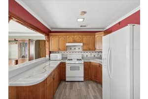 2201 30TH AVENUE, SAINT PETERSBURG, FL 33713 Sold 08/15/25