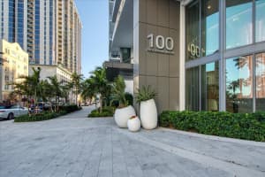 100 1ST AVENUE, SAINT PETERSBURG, FL 33701 Sold 06/27/25