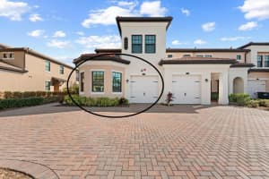 10043 Crooked Creek Dr #101, VENICE