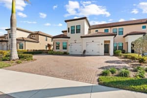 10043 CROOKED CREEK DRIVE, VENICE, FL 34293 - MLS#MFRTB8334430
