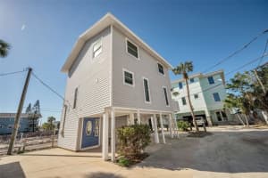 820 GULF BOULEVARD, INDIAN ROCKS BEACH, FL 33785 Sold 07/21/25