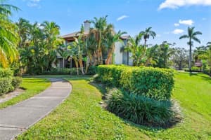 10263 GANDY BOULEVARD, SAINT PETERSBURG, FL 33702 Sold 05/27/25