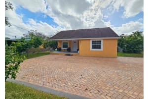 7211 WAYCROSS AVENUE, TAMPA, FL 33619 - MLS#MFRTB8334525