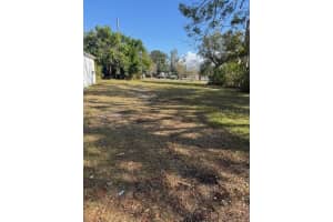 UPTON CT S, ST PETERSBURG, FL 33712 - MLS#MFRTB8334555