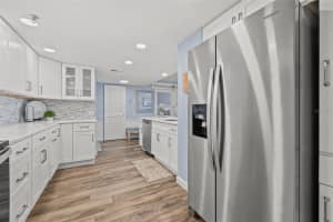 6372 PALMA DEL MAR BOULEVARD, SAINT PETERSBURG, FL 33715 Sold 02/18/25