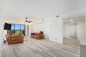 6 BELLEVIEW BOULEVARD, BELLEAIR, FL 33756 Sold 04/03/25
