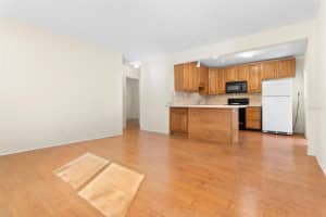 6415 SANDPIPER WAY, SAINT PETERSBURG, FL 33707 Sold 02/21/25
