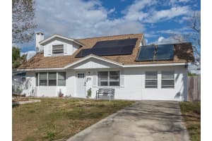 8615 MAGNOLIA DRIVE, SEMINOLE, FL 33777 Sold 05/22/25