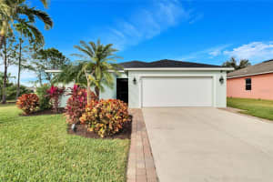 305 65TH AVENUE, BRADENTON, FL 34203 Sold 03/12/25