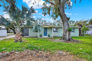 7501 SWOOPE STREET, TAMPA, FL 33616 Sold 04/17/25