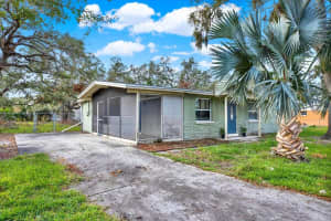 7501 SWOOPE STREET, TAMPA, FL 33616 Sold 04/17/25