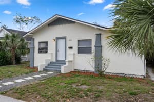 1100 MELROSE AVENUE, SAINT PETERSBURG, FL 33705 Sold 02/28/25