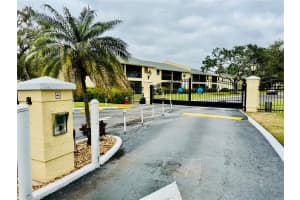 3001 58TH AVENUE, SAINT PETERSBURG, FL 33712 Sold 03/21/25